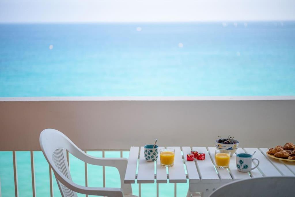 Le Panorama -Vue Exceptionnelle - Dernier Etage - Front De Mer Menton Bagian luar foto