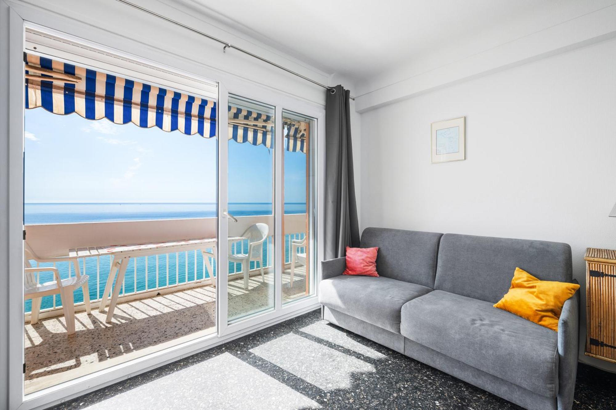 Le Panorama -Vue Exceptionnelle - Dernier Etage - Front De Mer Menton Bagian luar foto